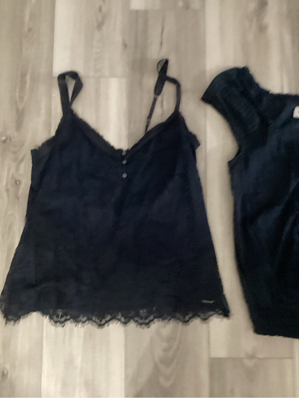 Abercrombie Navy Summer Tops Large - Picture 4 of 4